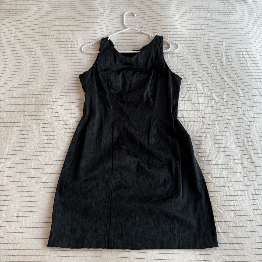 Chic Black Sheath Mini Dress